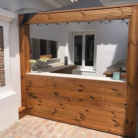 El Paraiso Deluxe Villa