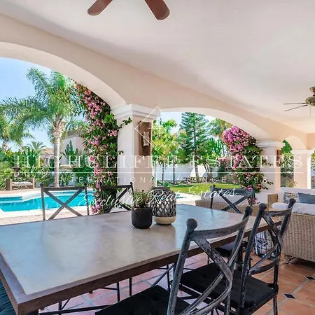 Villa El Paraiso Deluxe