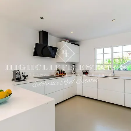 El Paraiso Deluxe Villa Estepona