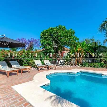 El Paraiso Deluxe Villa Estepona