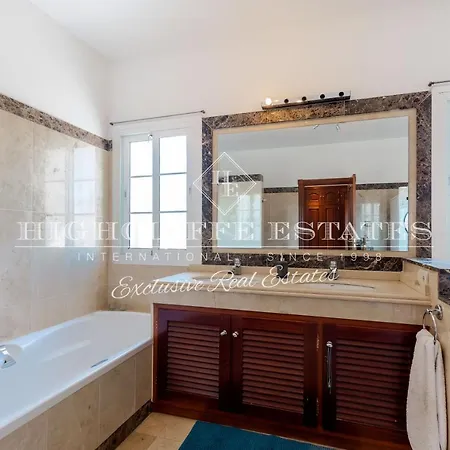 El Paraiso Deluxe Villa Estepona